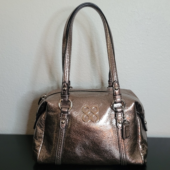 Coach Julia metallic leather crossbody bag - Picture 3 of 13